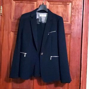 TAHARI NWT Navy Blue Two-Piece Pants Suit sz 6